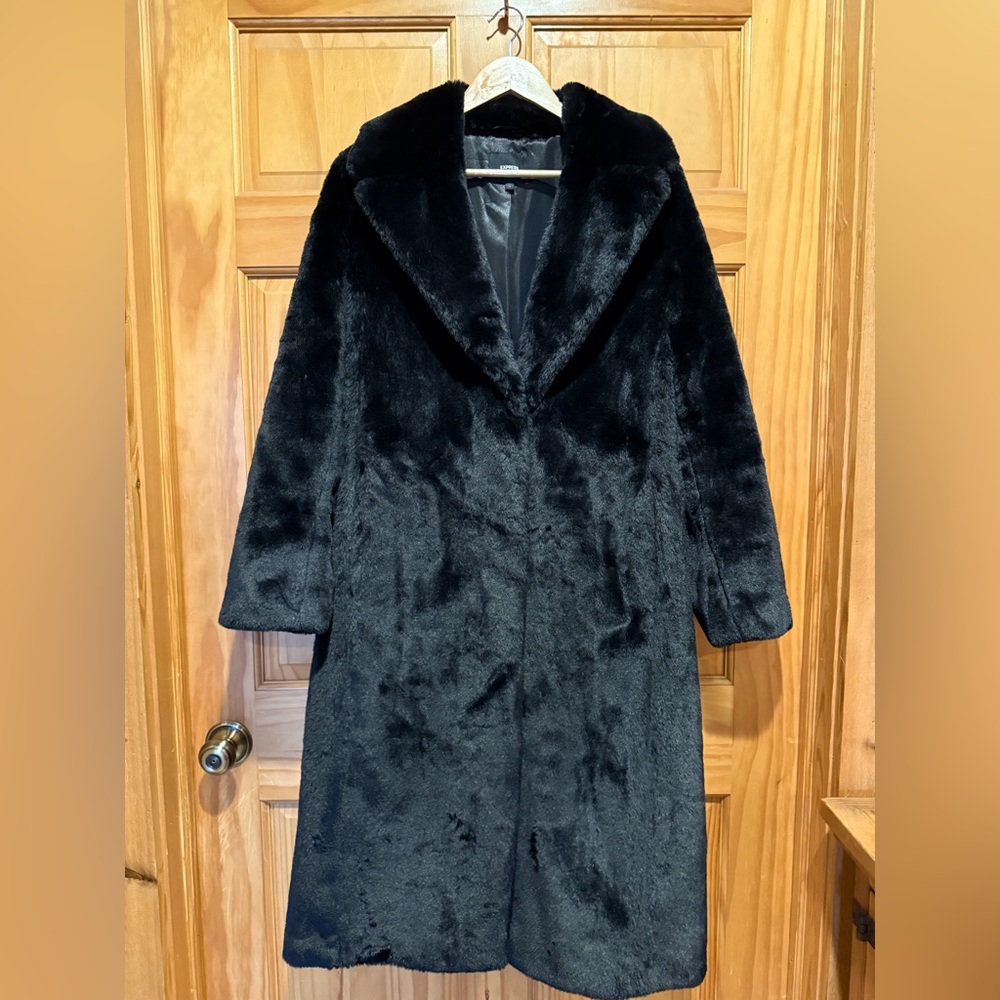 Express Ladies Faux Fur Coat Black Size Medium